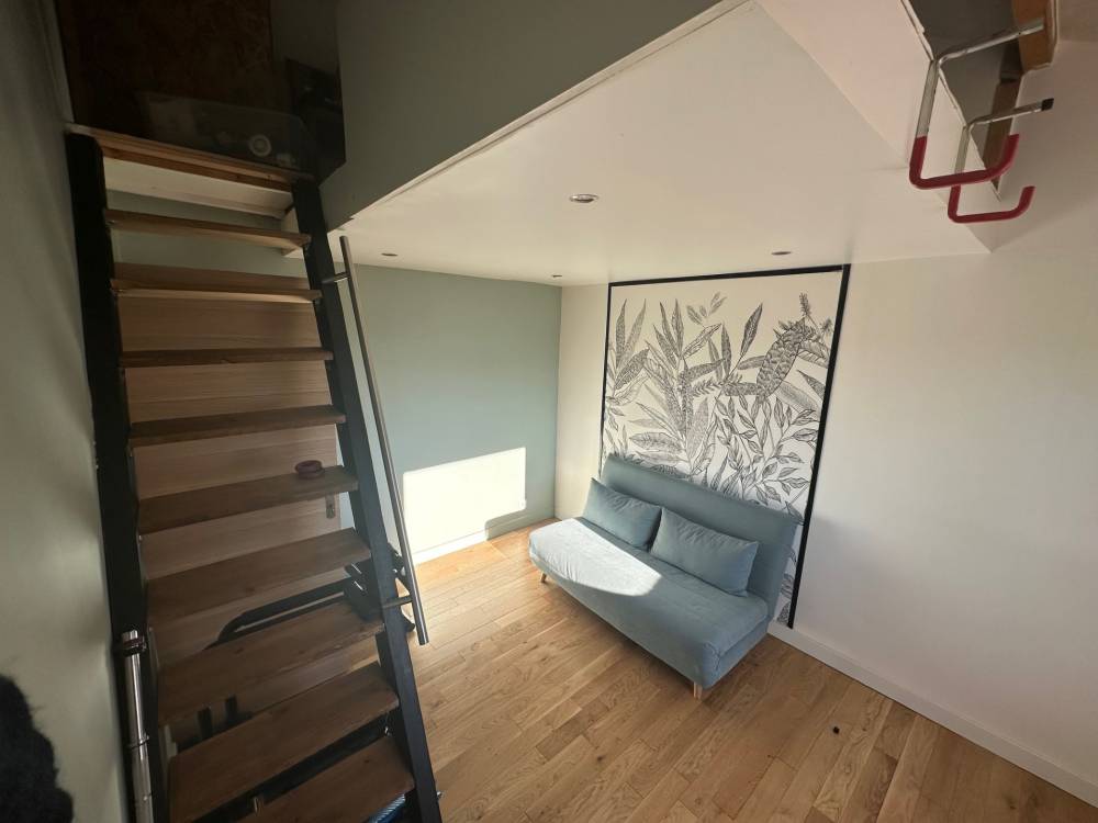 CHAMBRE 12M² ETAGE